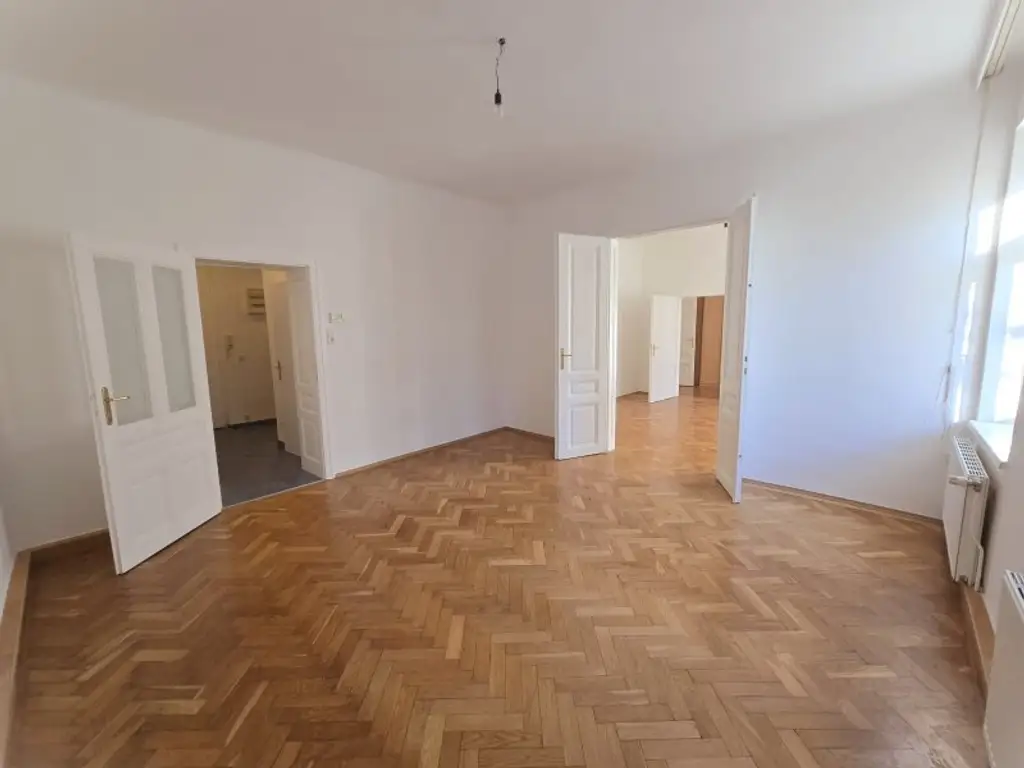 ++ Jugendstil-Juwel im Wiener Altbau 92 m² um nur € 379.000,- 3 Zimmer mit großer separaten Küche + NÄHE Baumgartner-Casino-Park UND NÄHE U4 HÜTTELDORF +