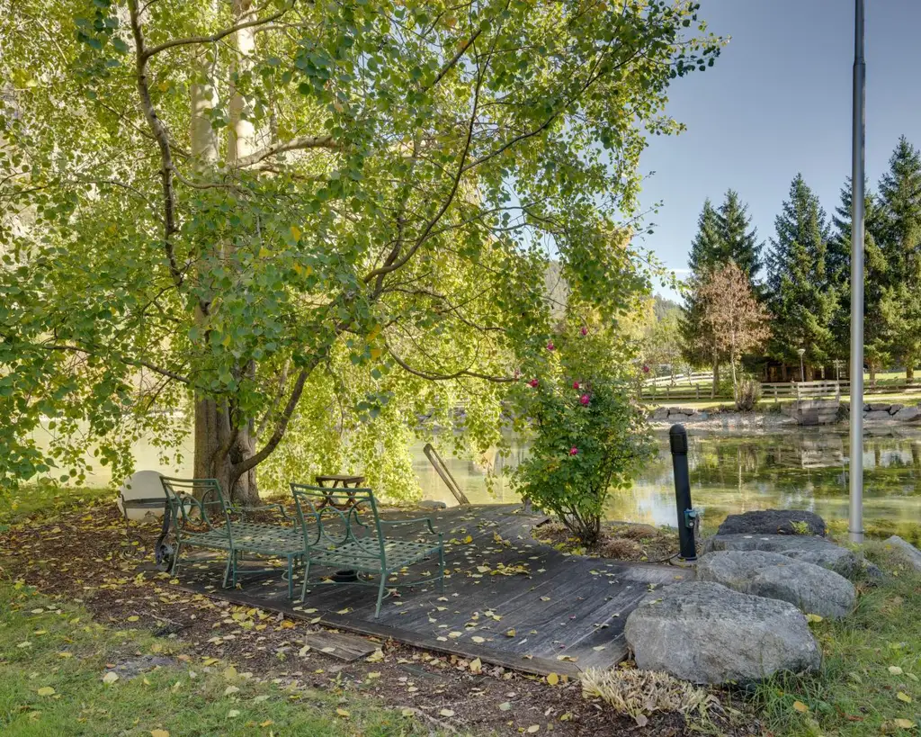 NEU!   Ein Haus am See - das besondere Juwel in ruhiger Bestlage