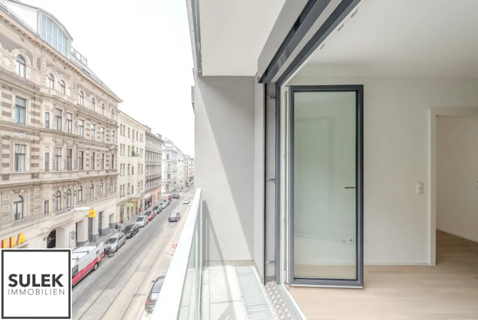 Ab 01.3.26 moderne 2-Zimmer-Wohnung mit Loggia in top Lage - Kaiserstr. 82! **Videobesichtigung**