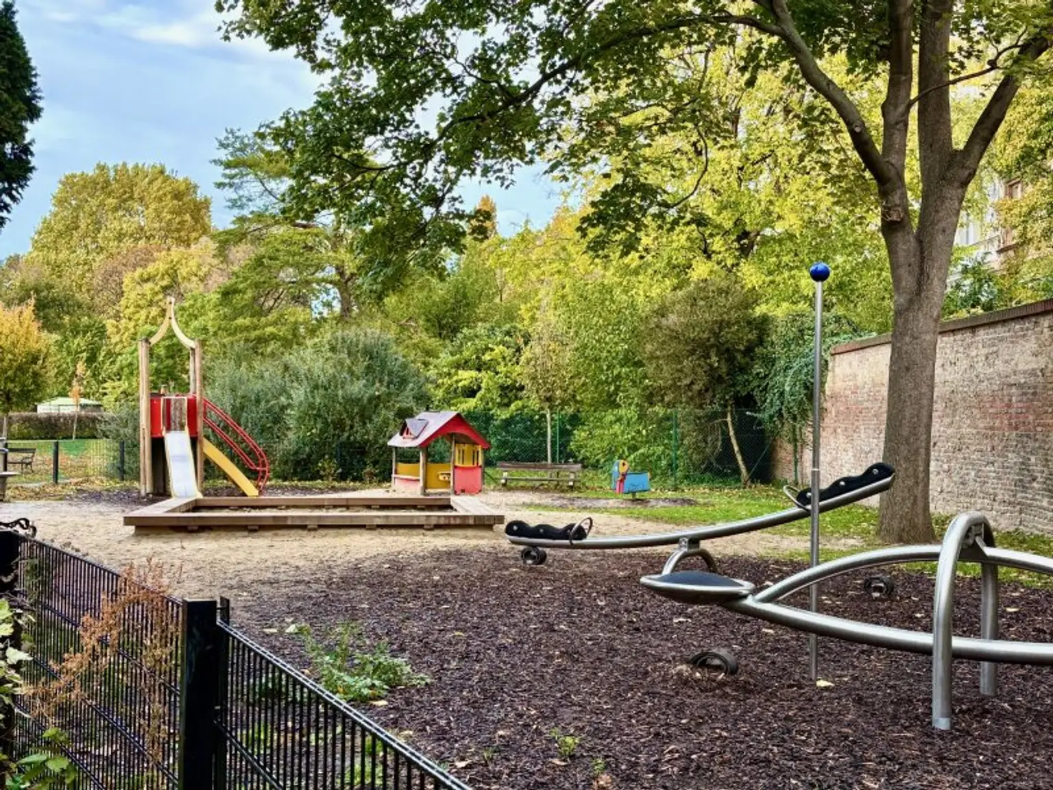 TRAUMWOHNUNG DIREKT BEIM AUGARTEN, LIEBE AUF DEN ERSTEN BLICK!