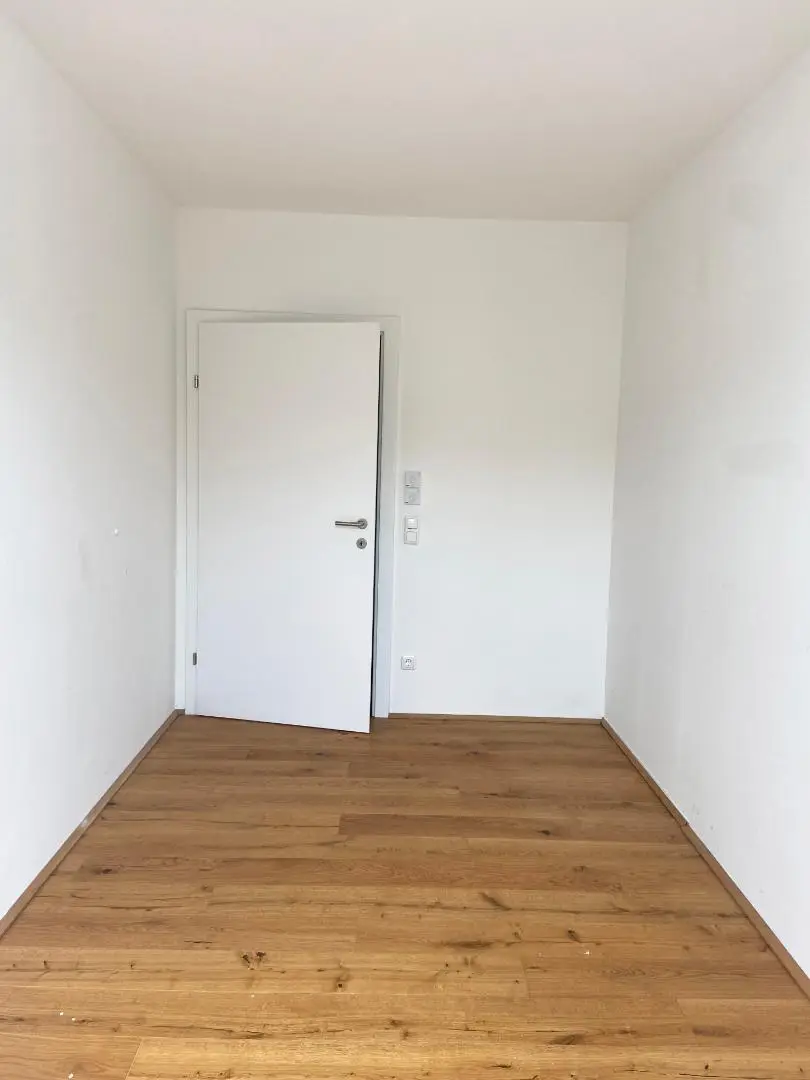 Moderne Dachgeschosswohnung inkl. Einbauküche und Loggia - Top A08