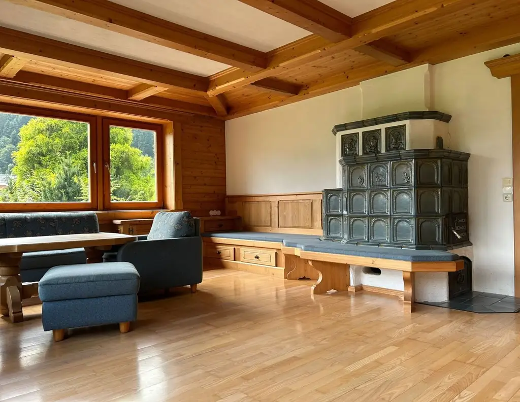 Landhaus mit Charakter - Wohnen am Waldrand mit Ausblick & Privatsphäre