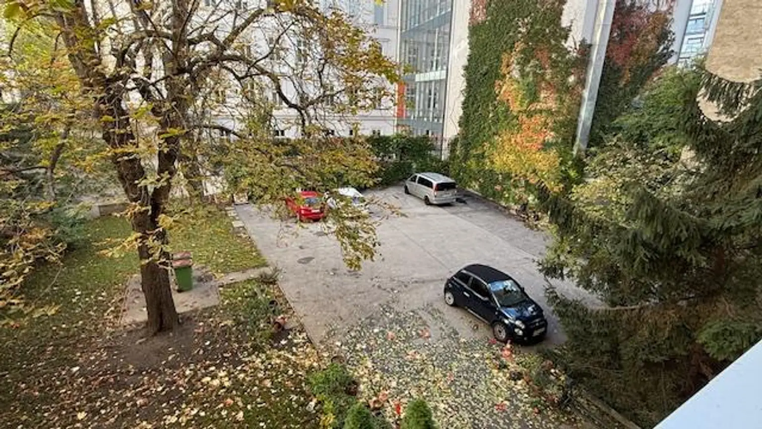 Top Lage an Grenze zum 1. Bezirk. 2 -Zimmer Neubauwohnung mit Stellplatz im Innenhof!