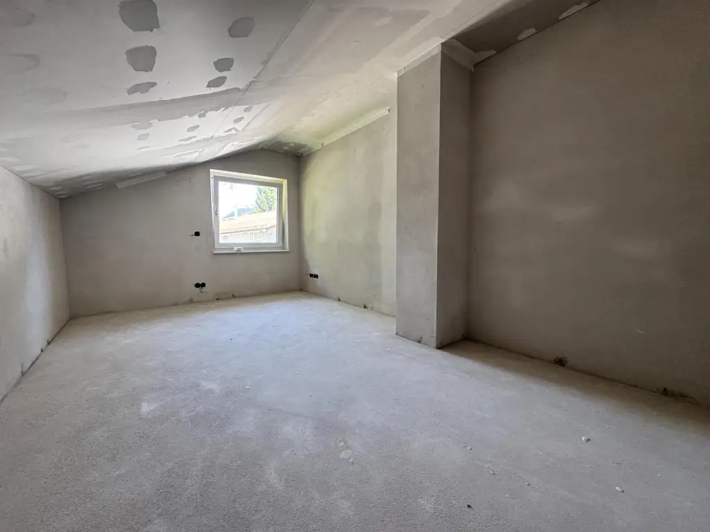 Renoviert, belagsfertig & bereit für Ihre Ideen! Einfamilienhaus mit Garten, Sonnenterrasse und Doppelgarage in Timelkam - BIETERVERFAHREN