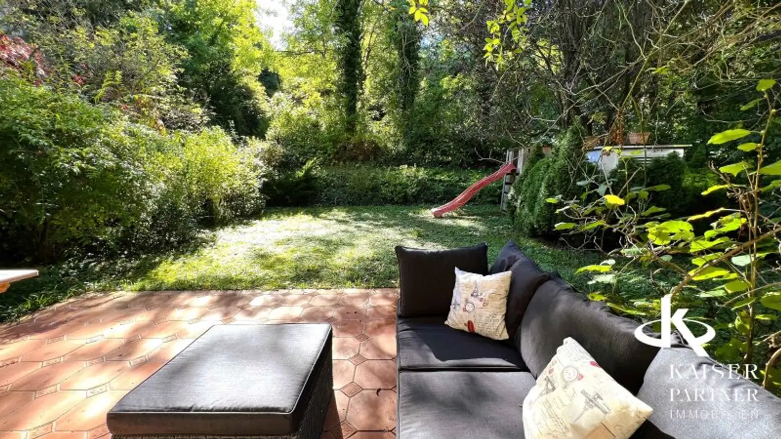 Terrasse + Garten