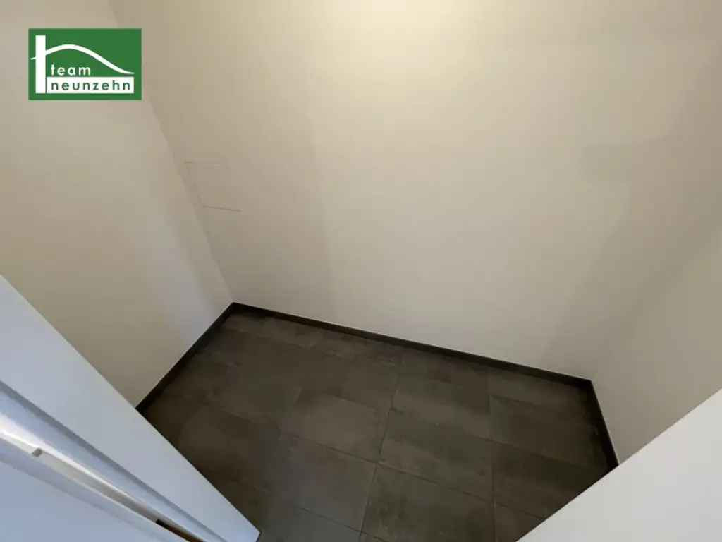 FLAIR City living - Moderne Wohnung mit großen Zimmern und Abstellraum nahe S-Bahn Atzgersdorf in toller Anlage! Ab Jänner 2026!