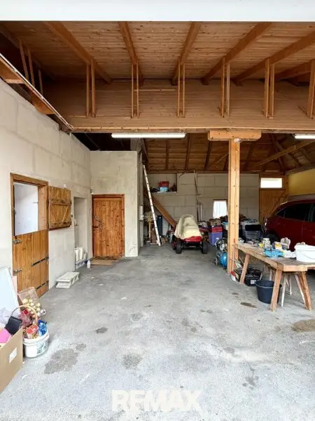 20 Garage