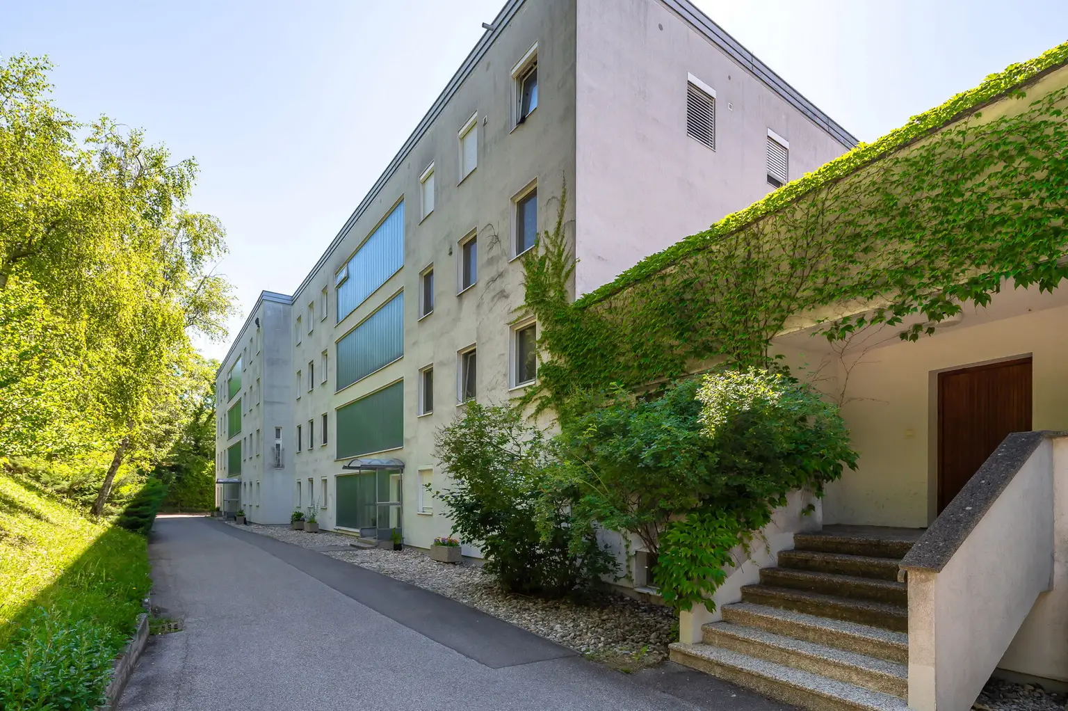 Gebäude