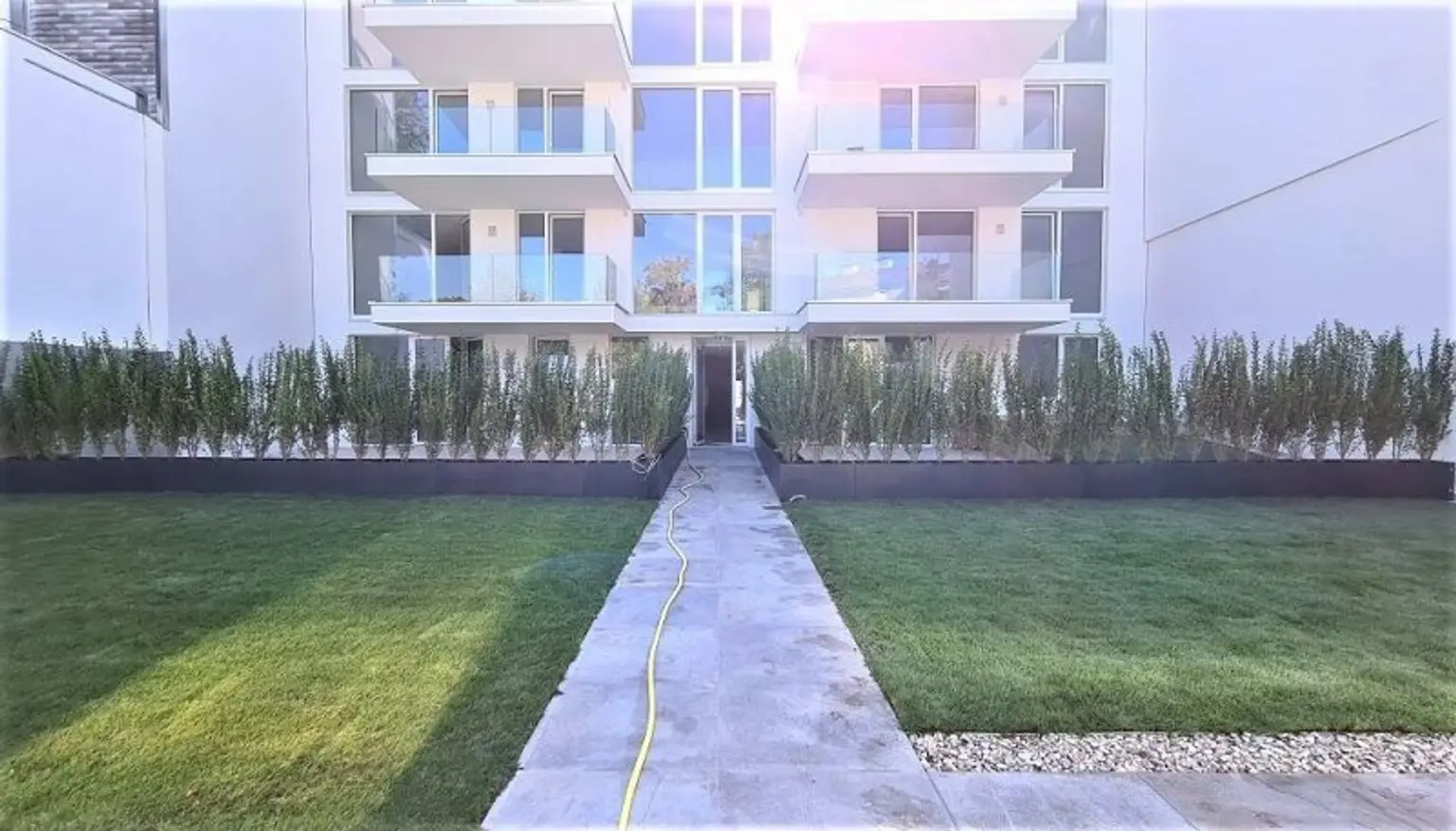 HOFRUHELAGE, JEDLESEE, 33 m2 Neubau, Einzelwohnraum, Komplettküche, Duschbad, Hofruhelage, 1. Liftstock, Anton-Bosch-Gasse