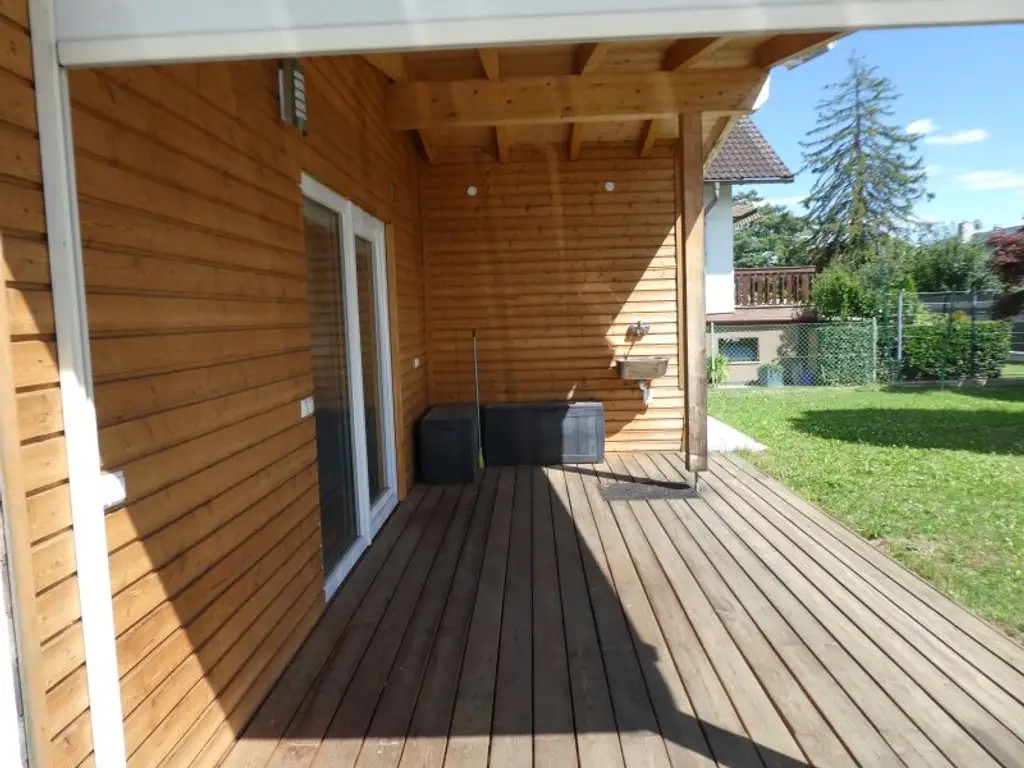 NEUER PREIS - neuwertiges, vollmöbliertes, barrierefreies Wohlfühlhaus auf Eigengrund mit Pool und Klimaanlage