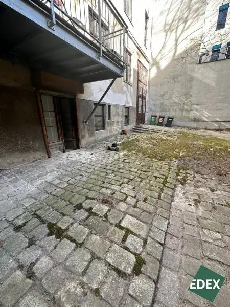 Freundliches Lager im 15. Wiener Gemeindebezirk