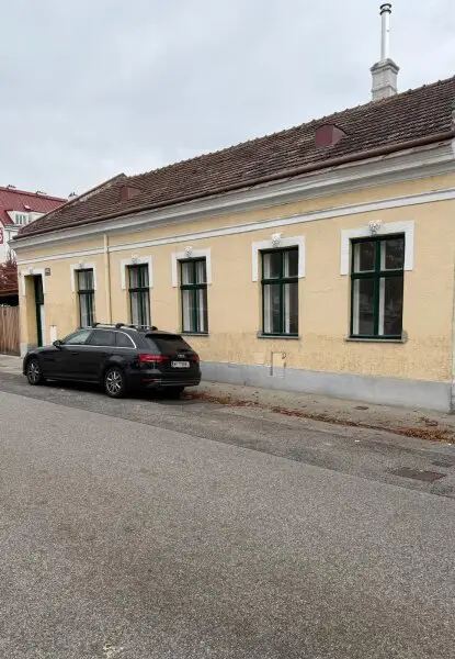 Haus im 23. Bezirk nahe U-Bahn