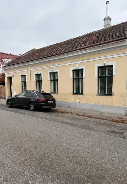 Haus im 23. Bezirk nahe U-Bahn