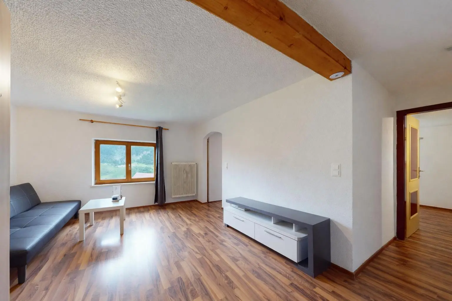 Wenns - Wohnung - Wohnbereich-Flur