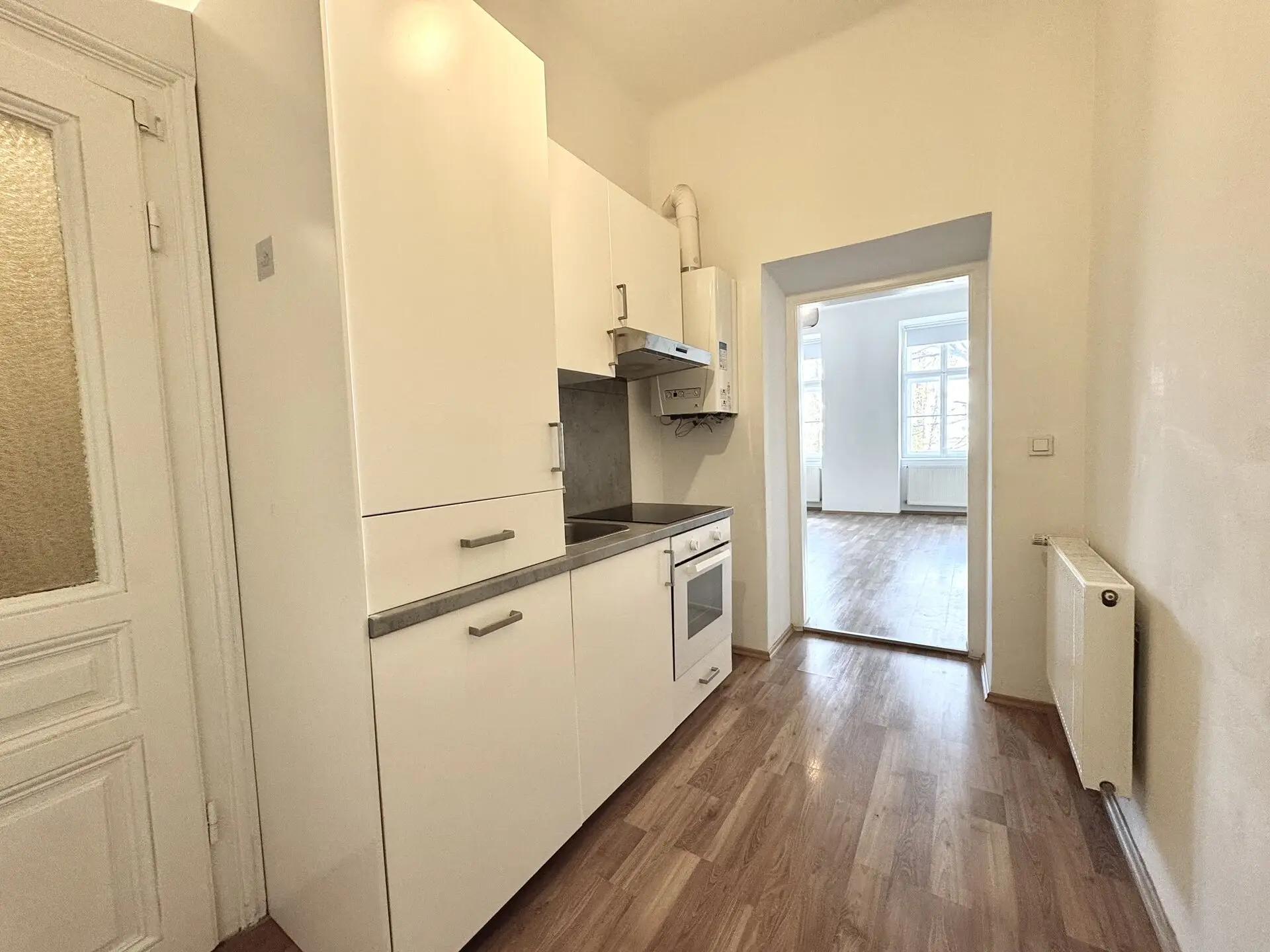 20251118_104237908_iOS