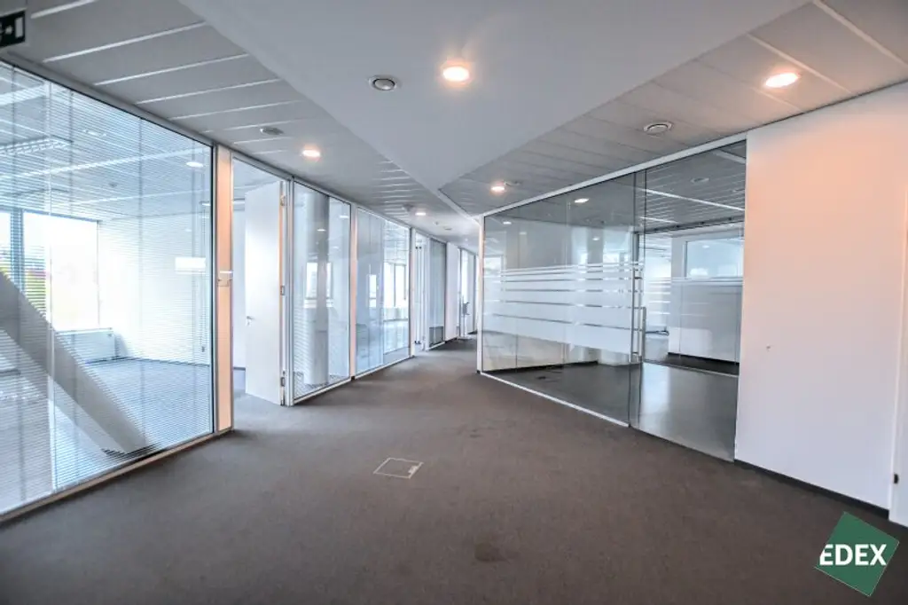 Skyline | flexible Büroflächen direkt an der U-Bahn