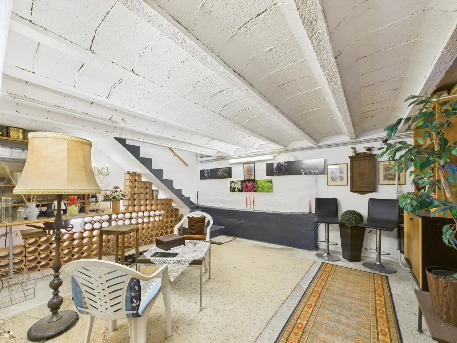 Einfamilienhaus mit Keller, Garten und Garage