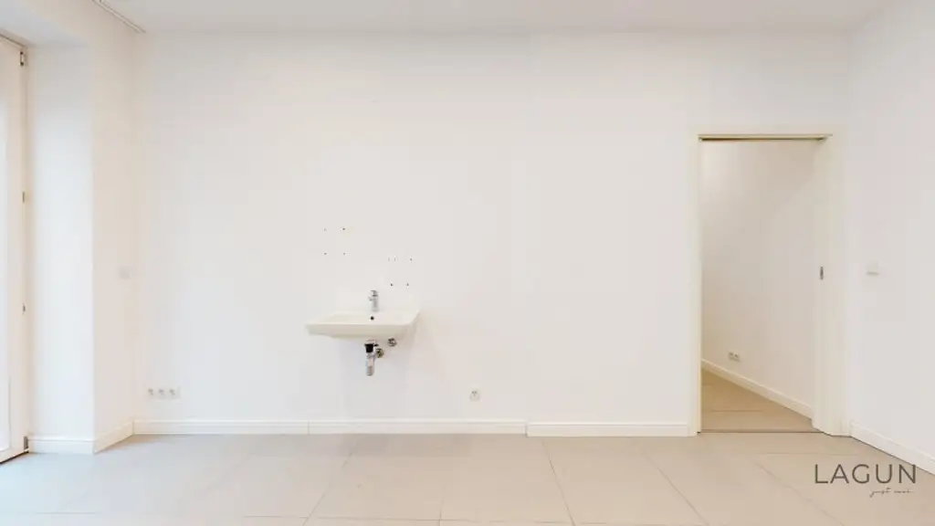 GRUPPENPRAXIS, ORDINATION, BÜRO, Innenhofgebäude mit Gartennnutzung ab 01.01.2026