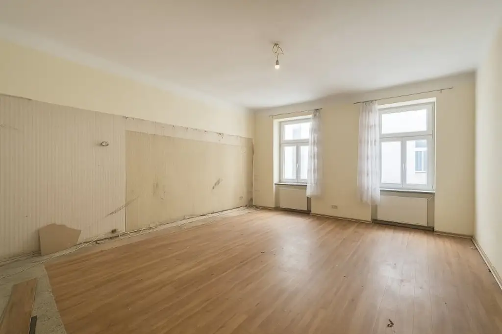 ++NEU++ sanierungsbedürftige 2-Zimmer Wohnung nähe Augarten - viel Potenzial