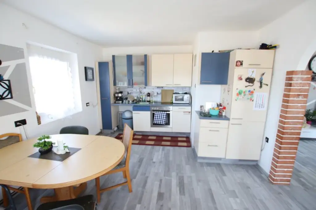 Teilsaniertes 350m² Mehrfamilienhaus/Zinshaus mit 4 Wohnungen in Maria Saal - Ratzendorf - nicht vermietet