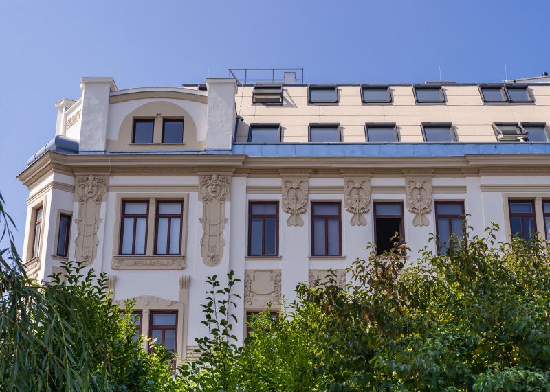 DACHGESCHOSSMAISONETTE MIT TERRASSE