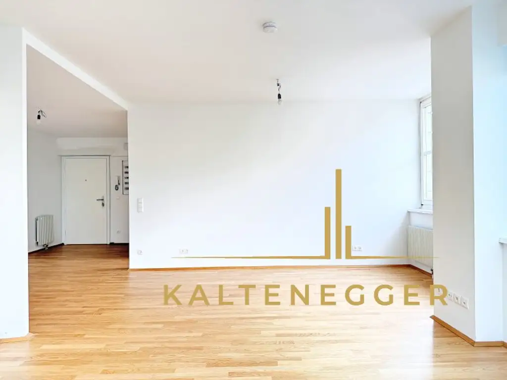 Erstbezug nach Sanierung ++ Außergewöhnliche 3-Zimmer Wohnung ++ mit großer Fensterfront und offenem Grundriss