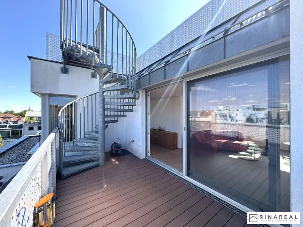 HUTWEIDENGASSE | Exklusives Penthouse mit traumhafter Dachterrasse | 3 Zimmer | ca. 99 m² Wohnfläche | teilmöbliert | zzgl. Duplex-Stellplatz