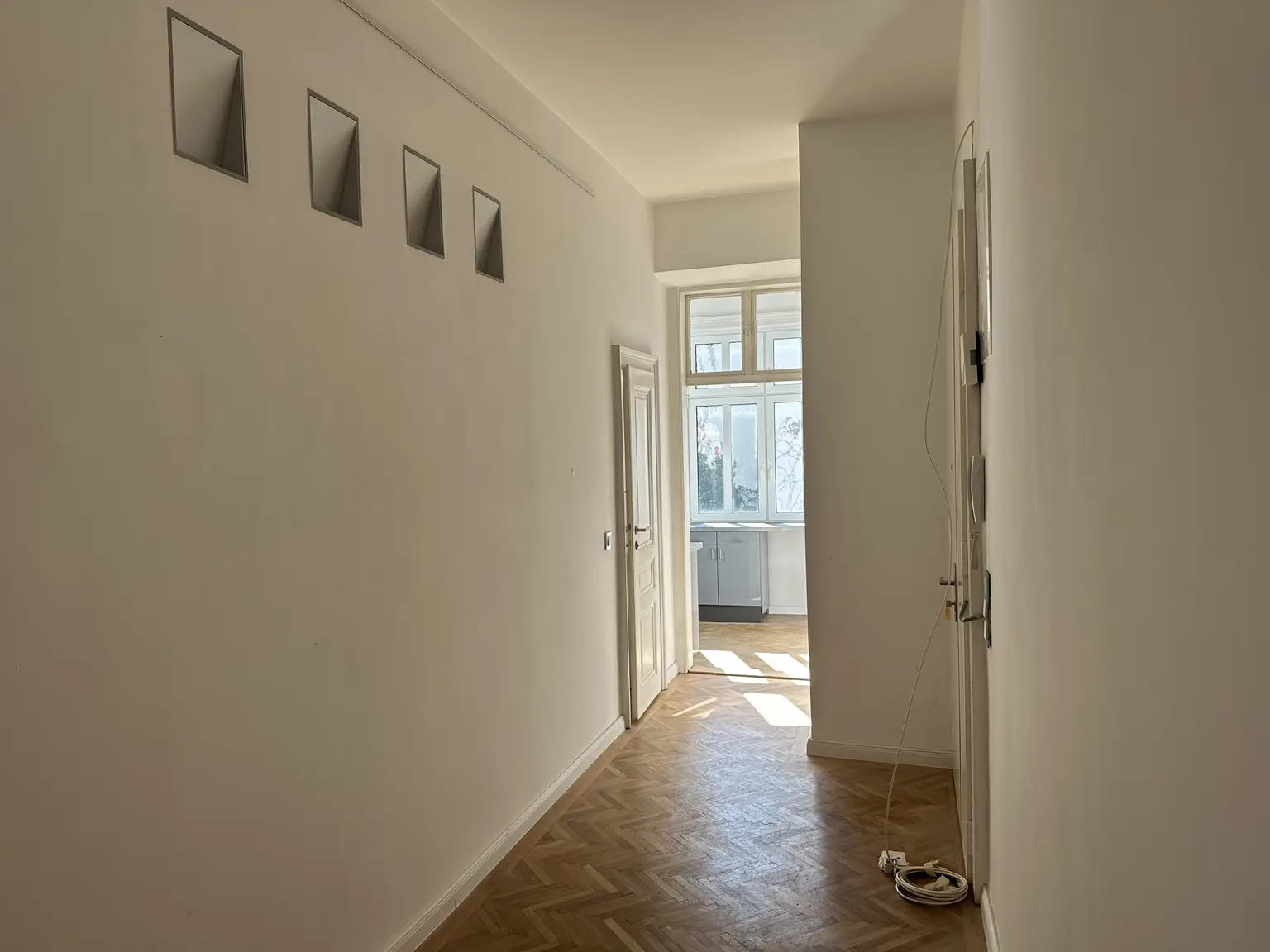Altbautraum mit Balkon