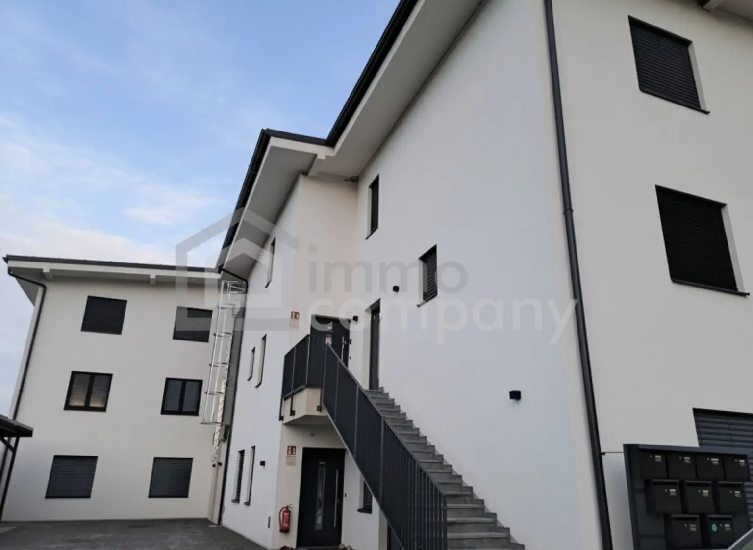 Exklusives Penthouse mit 3 Terrassen und 2 Stellplätzen in Wildon - Luxuriöses Wohnen im Grünen für 349.000,00 €!