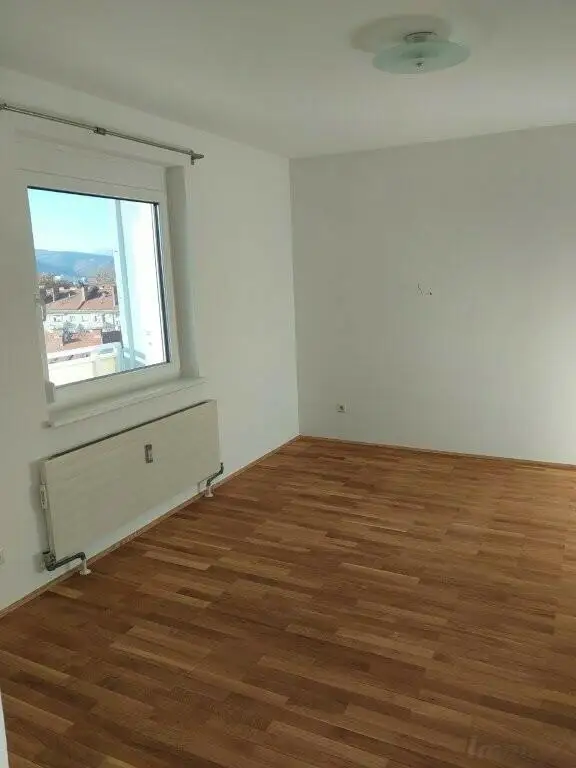 Provisionsfrei: neu sanierte Stadtblickwohnung Nähe LKH/Med-Uni - Leonhardstraße ab Dezember zu vermieten