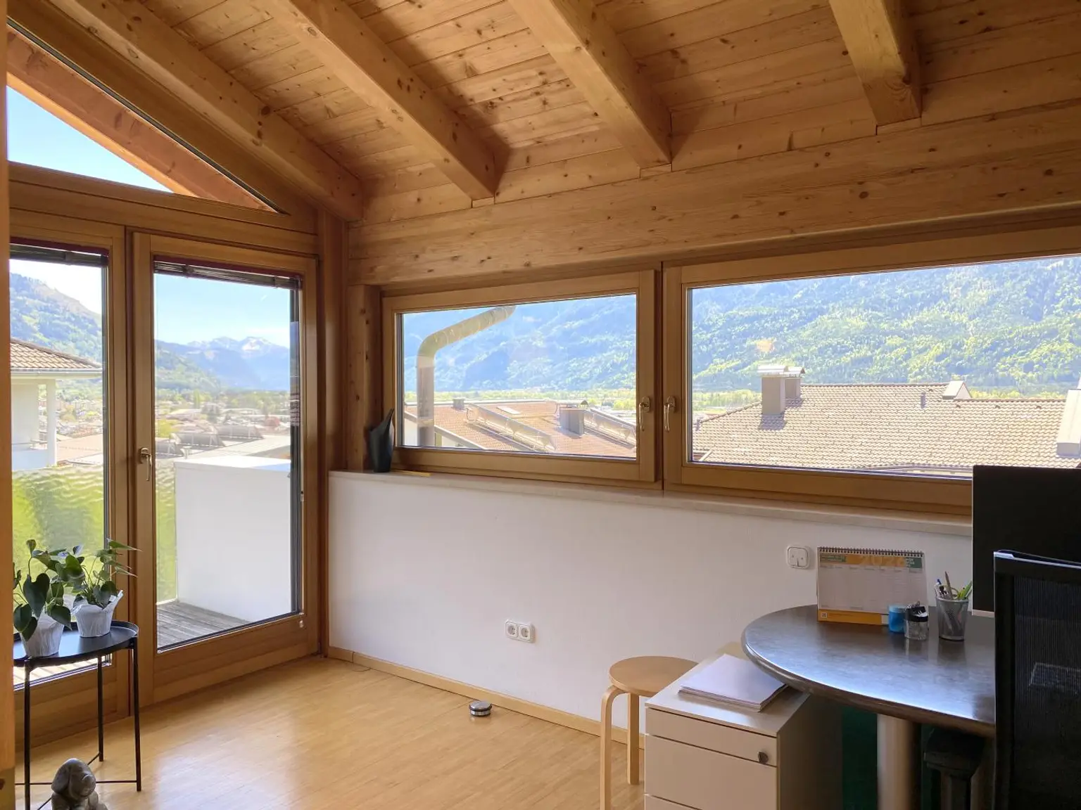 Büro / Kinderzimmer