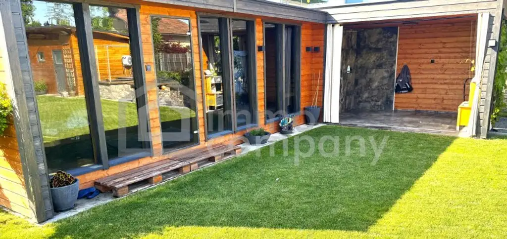 Photovoltaik, Saunahaus, Outdoordusche, Garage, 6 Zimmer, uvm. - Lifestyle hoch 10