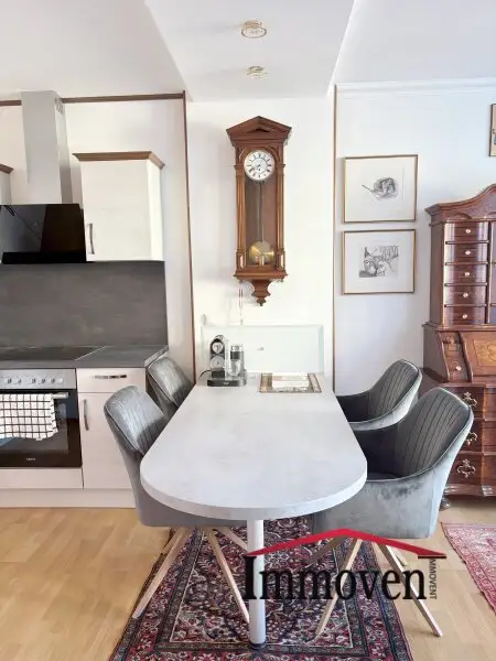 Wunderschöne, möblierte 2-Zimmerwohnung mit Balkon!