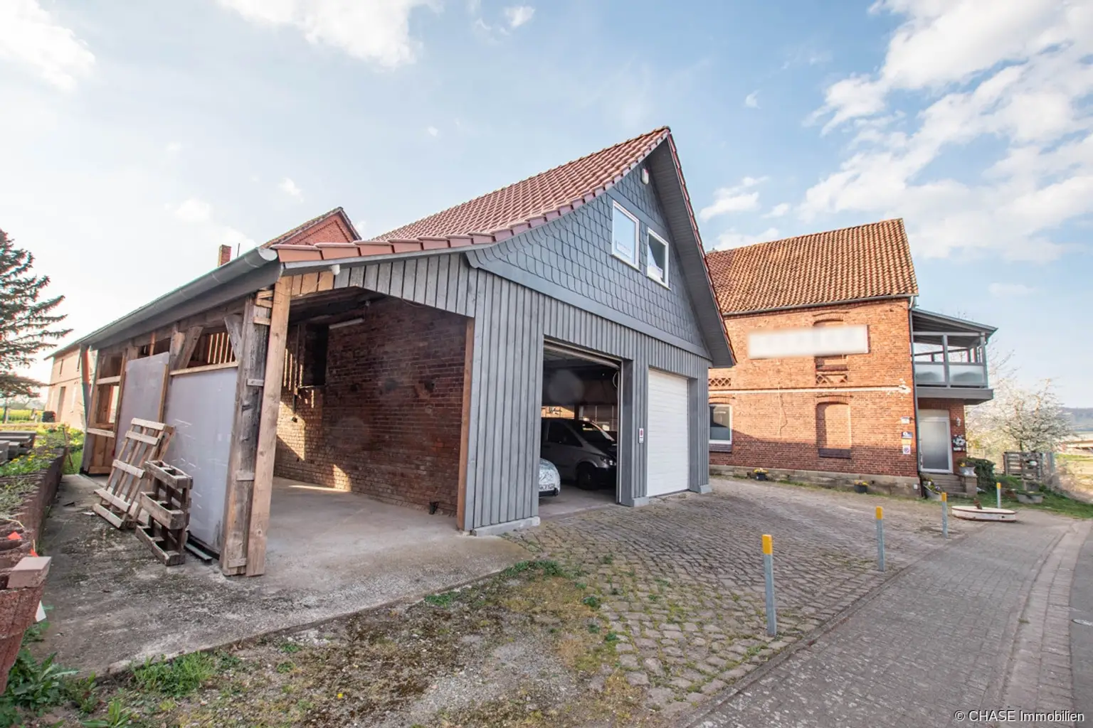Außenansicht Vorne_Carport