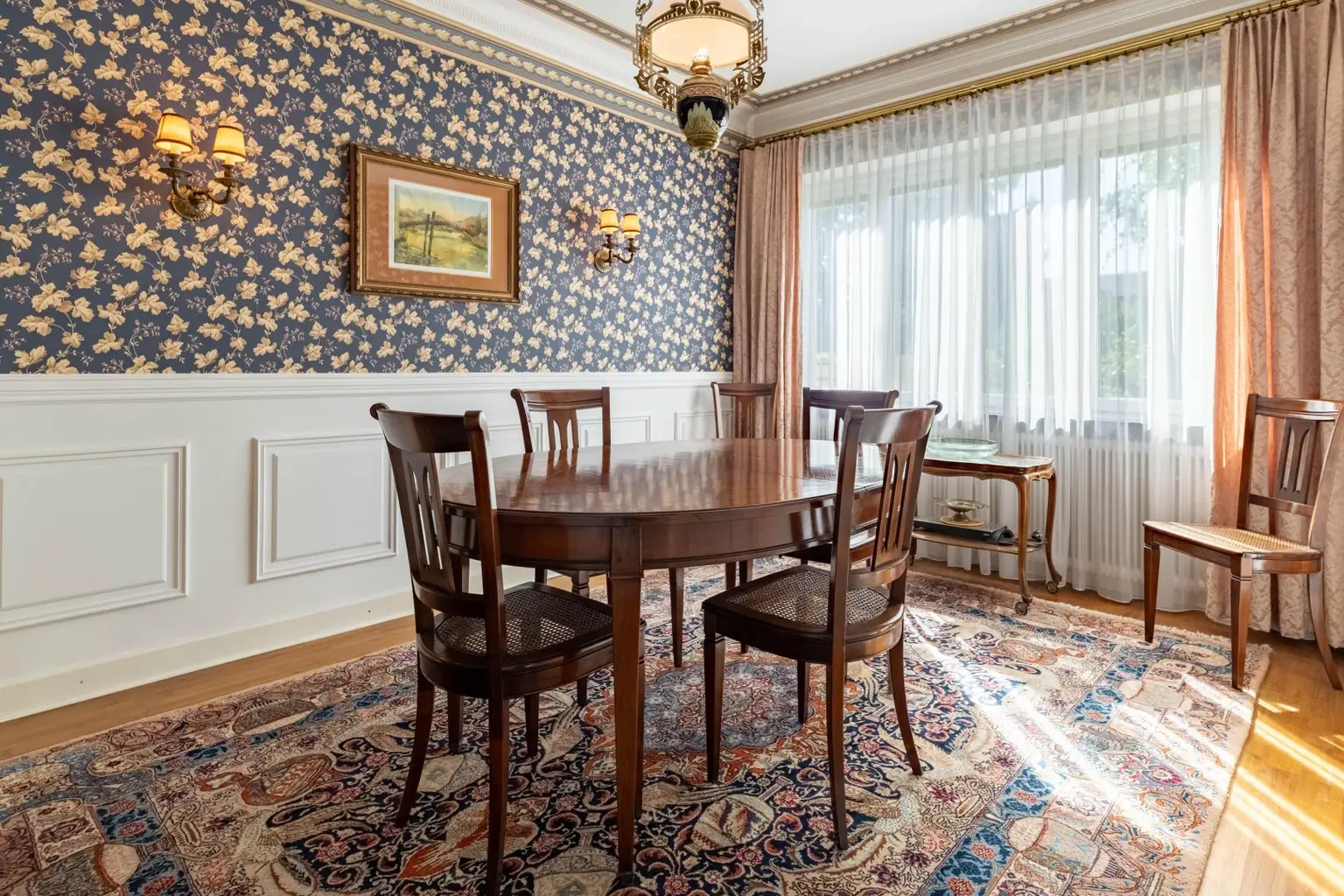 09 Esszimmer