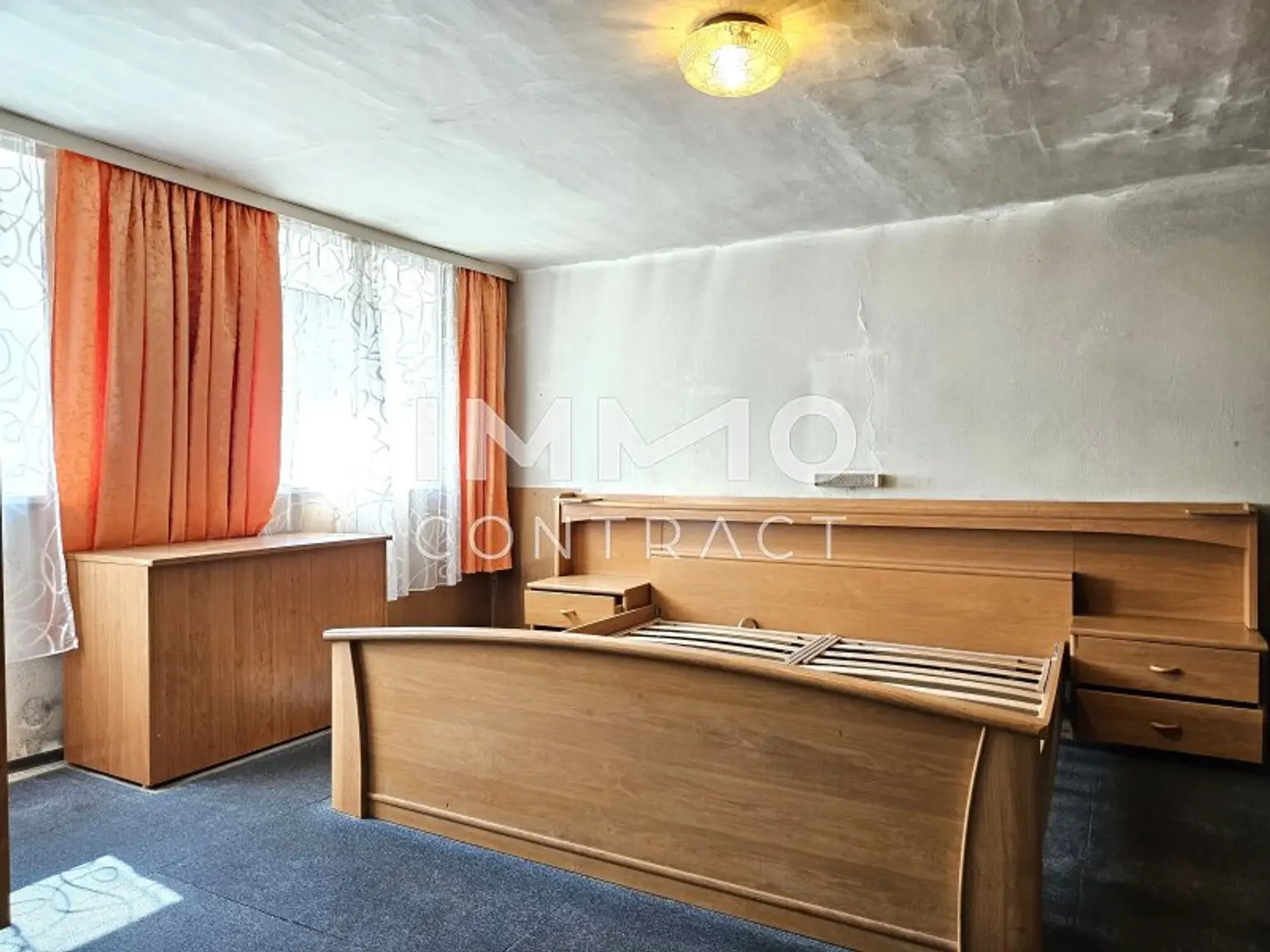 Schlafzimmer Ansicht 1