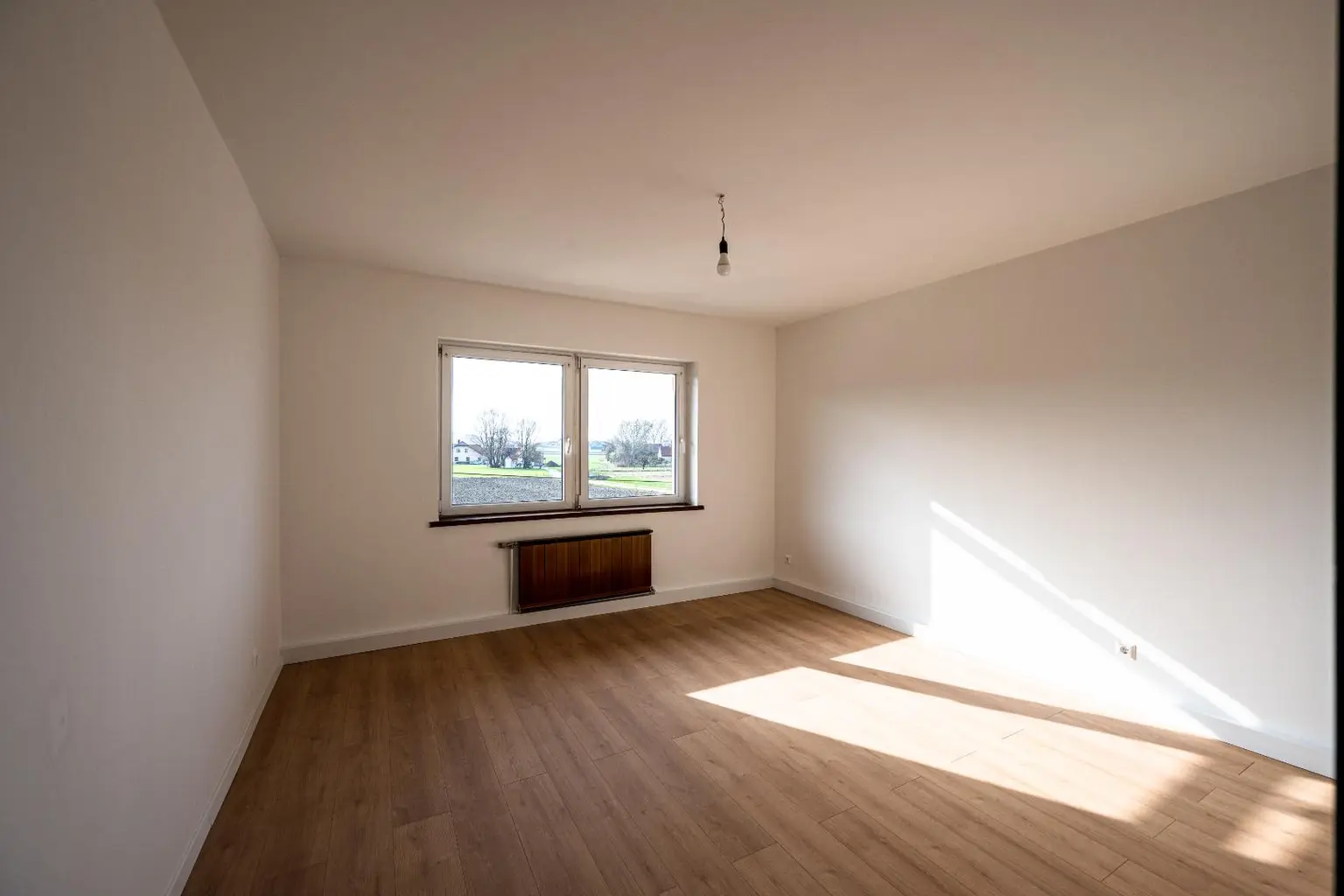 EIN - ZWEIFAMILIENHAUS NÄHE NEULENGBACH