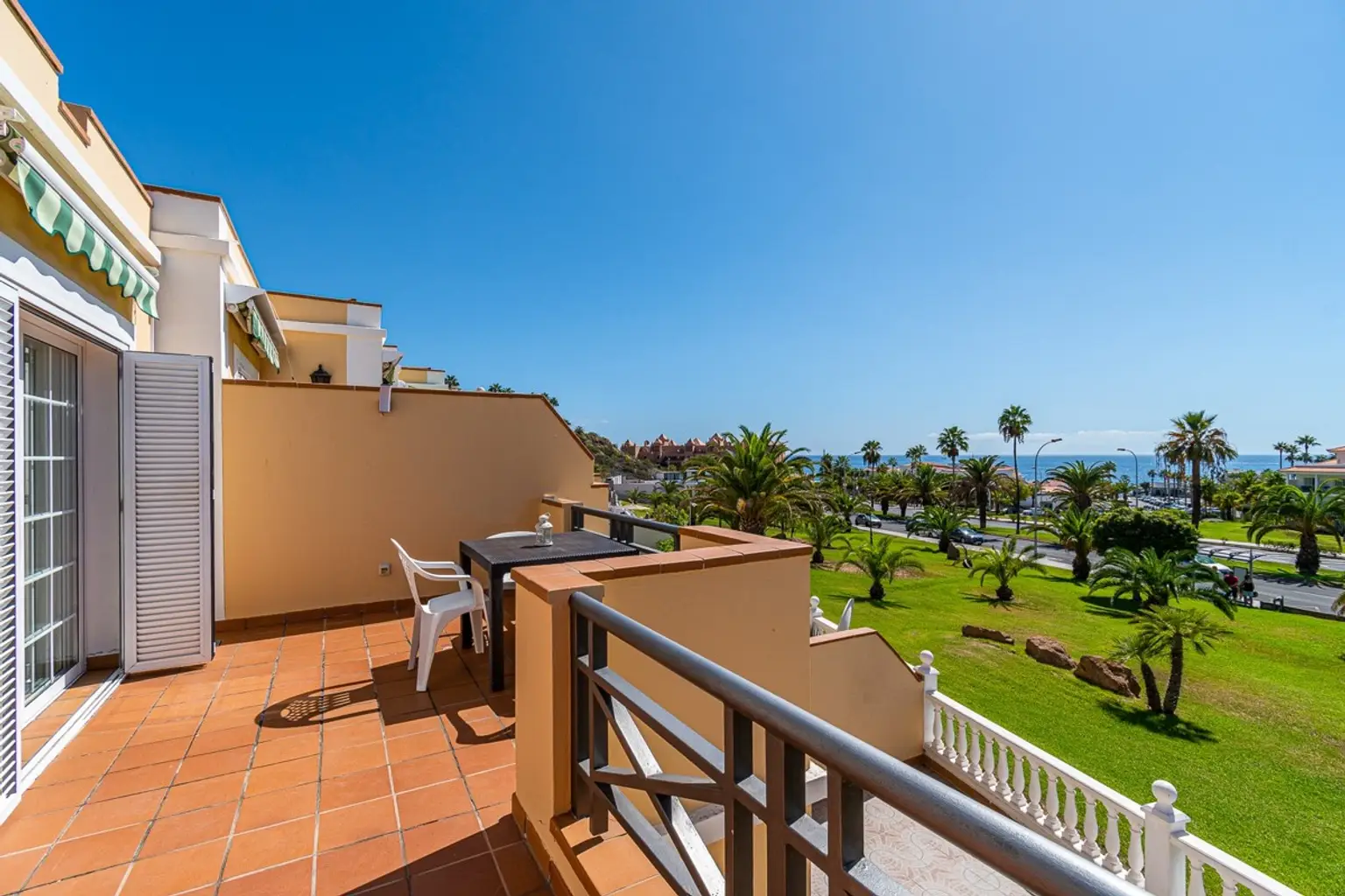 One bedroom apartment on the beach of El Duque