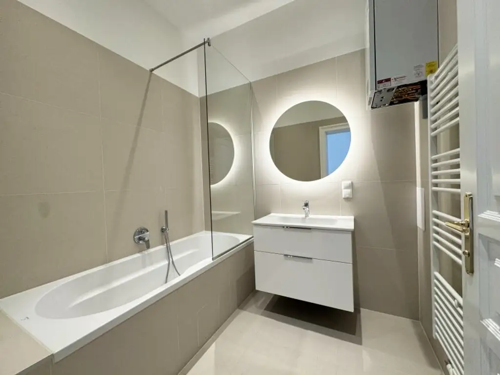 Eleganter Altbau zum Erstbezug direkt bei der U4 Ober St. Veit