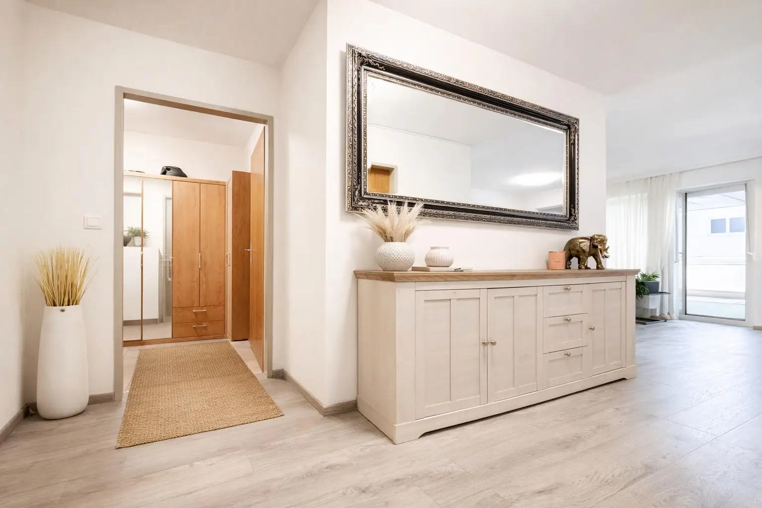 Flur - Visualisierung - Gedankenanstoß