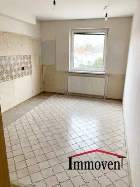 ICH BIN ZU KAUFEN - 3-Zimmerwohnung mit Balkon und Parkplatz in der Schwarzlackenau!
