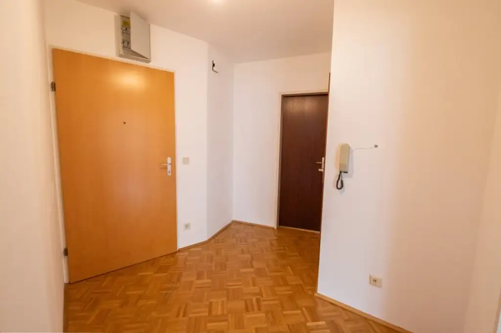 Charmante Zweizimmerwohnung mit Loggia in Viktring