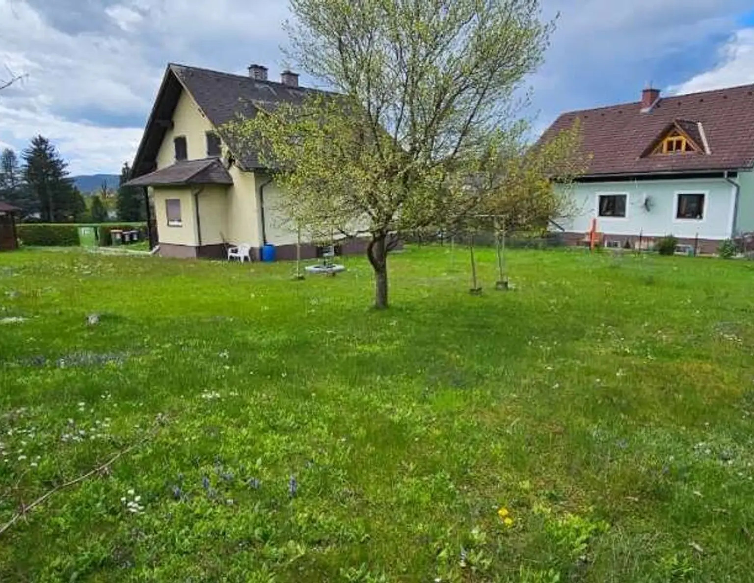 Großes, sonniges Grundstück + Einfamilienhaus in Andritz