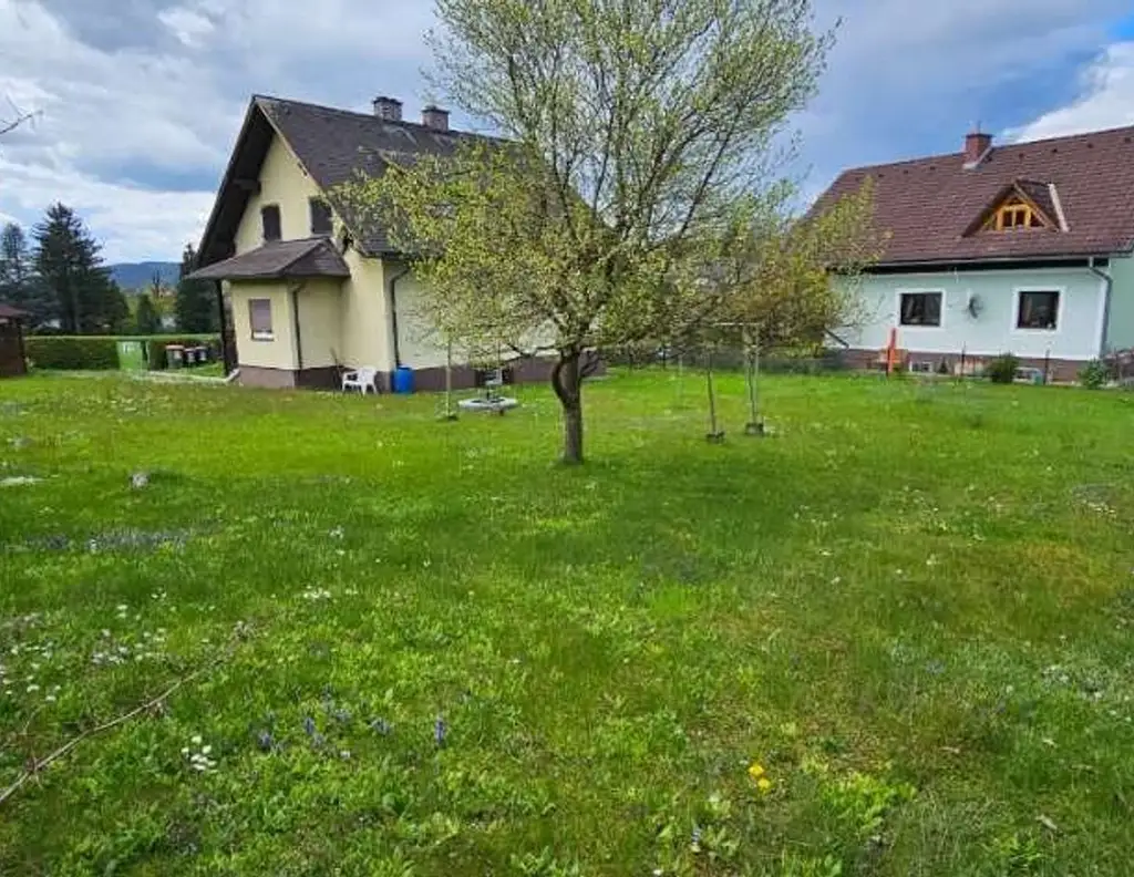 Großes, sonniges Grundstück + Einfamilienhaus in Andritz
