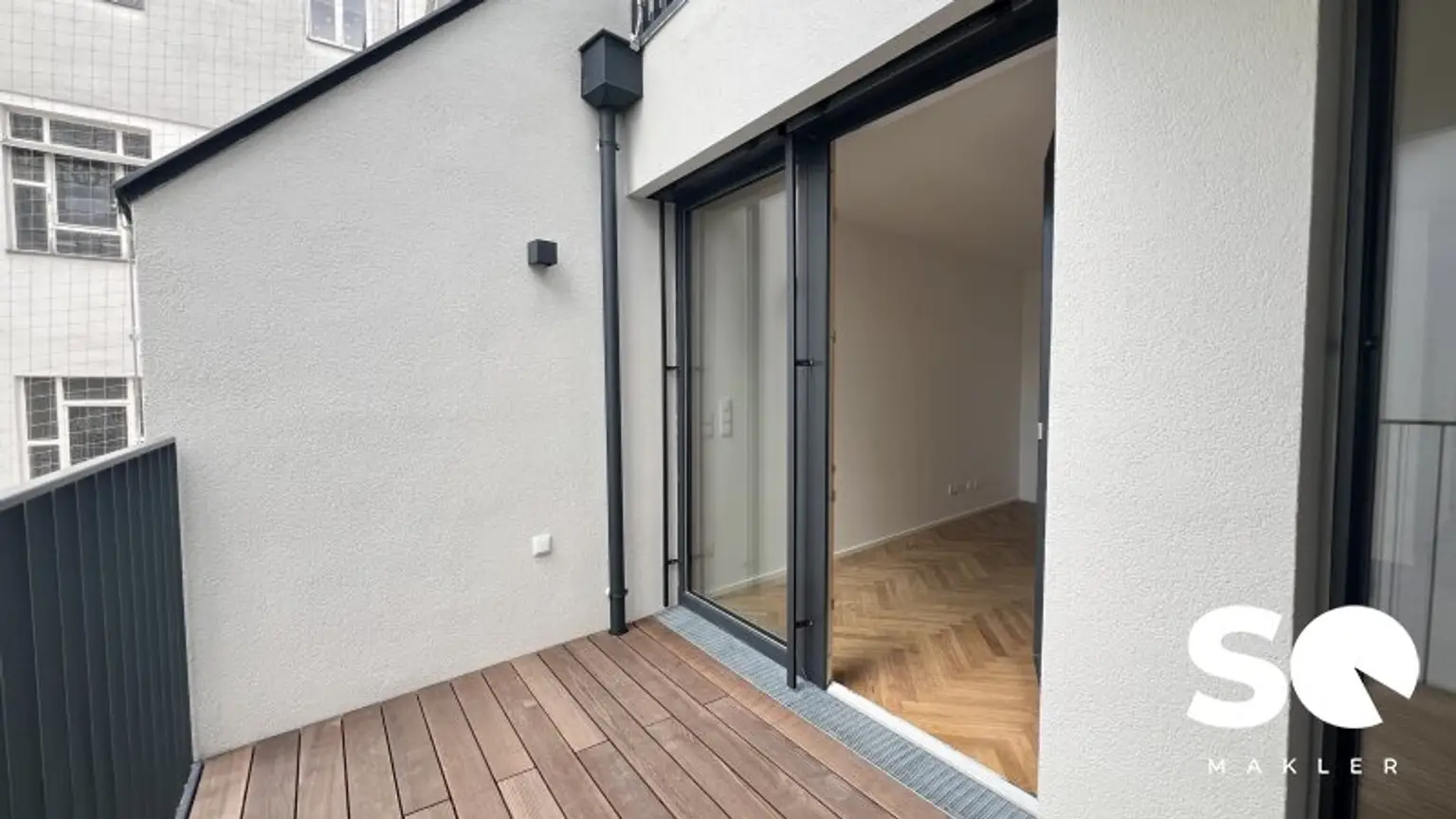 # SQ - EXKLUSIVE DACHGESCHOSSWOHNUNG IN 1030 WIEN - SEIDLGASSE - 2 ZIMMER und TERRASSE - TOP 10
