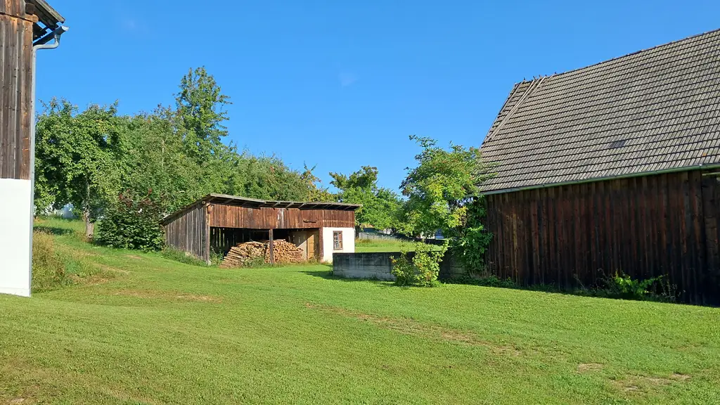 Charmantes Bauernhaus in Merzenstein/Rappottenstein – uneinsehbarer Vierkanthof bietet zahlreiche Möglichkeiten!