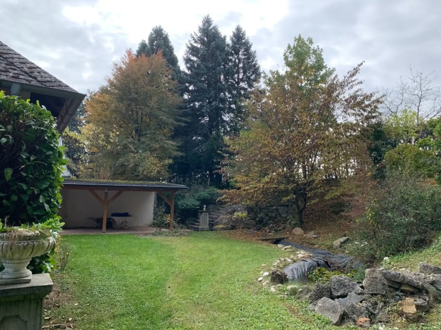 Landhaus in Alleinlage