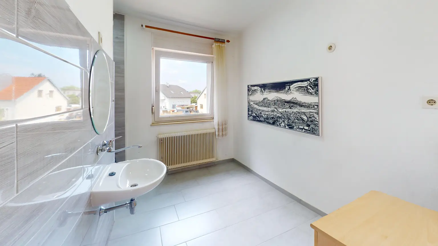 Großzügiges Zweifamilienhaus mit großem Garten und viel Potenzial