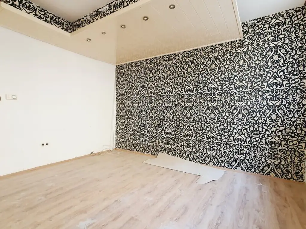 4-Zimmer - WG geeignet - Nähe U1/Messe/WU