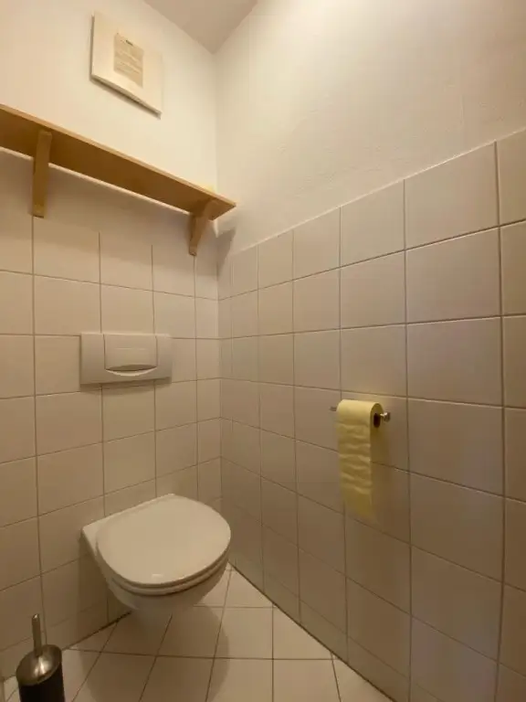 Ruhige 2-Zimmer-Wohnung mit hofseitigem Balkon - verfügbar ab Jänner 2026